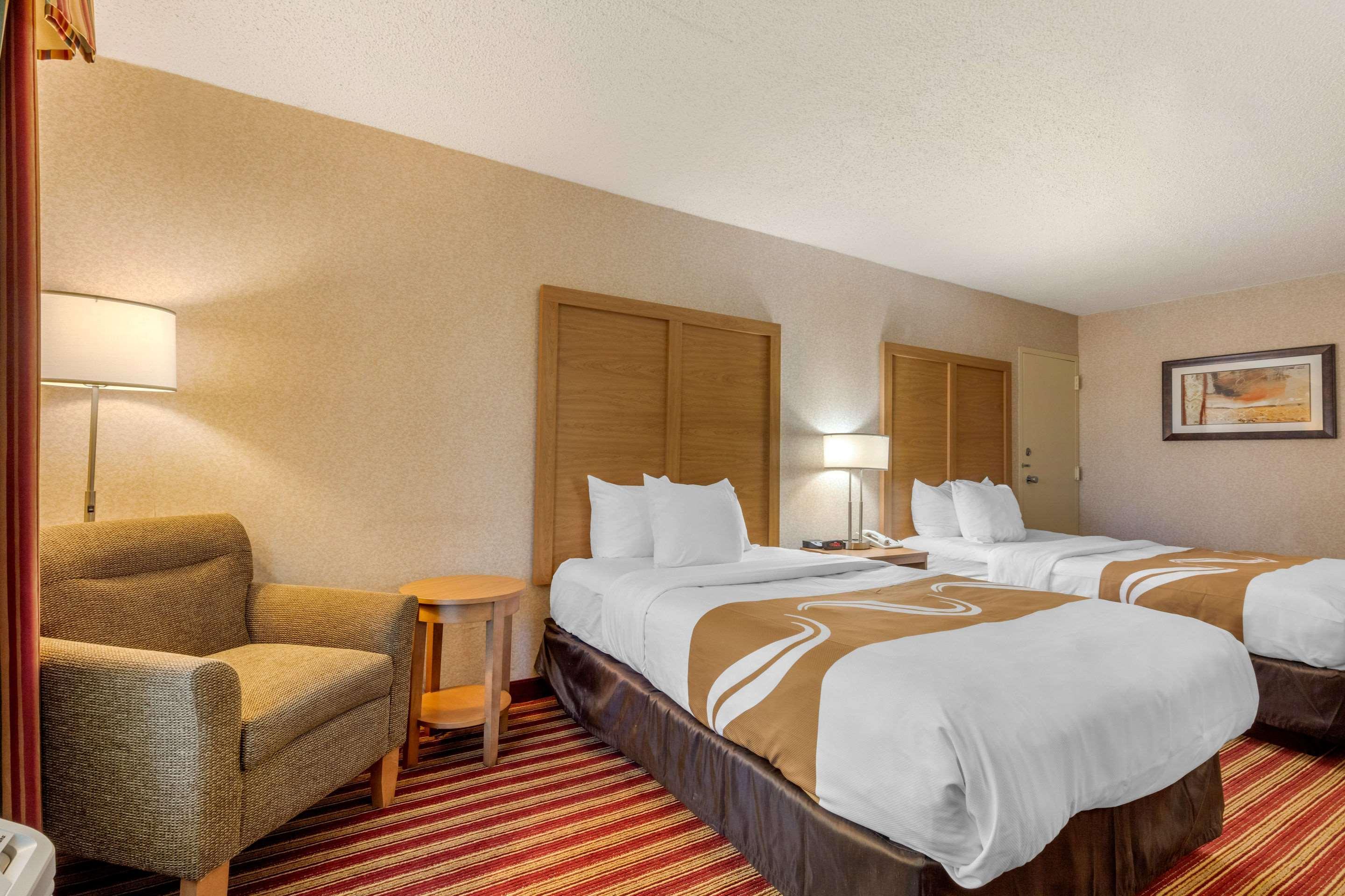 Quality Inn Exit 4 Clarksville Exteriör bild