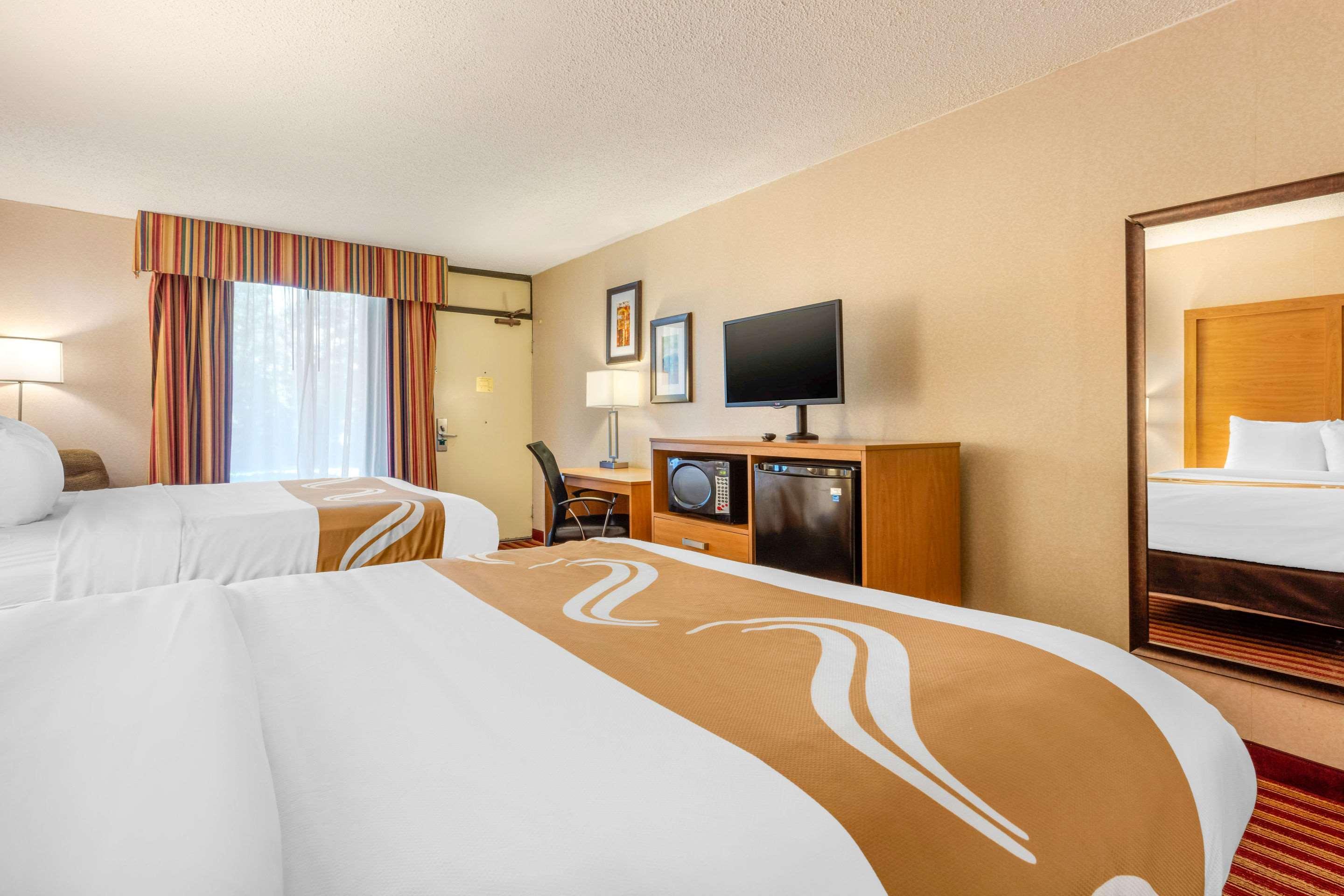 Quality Inn Exit 4 Clarksville Exteriör bild