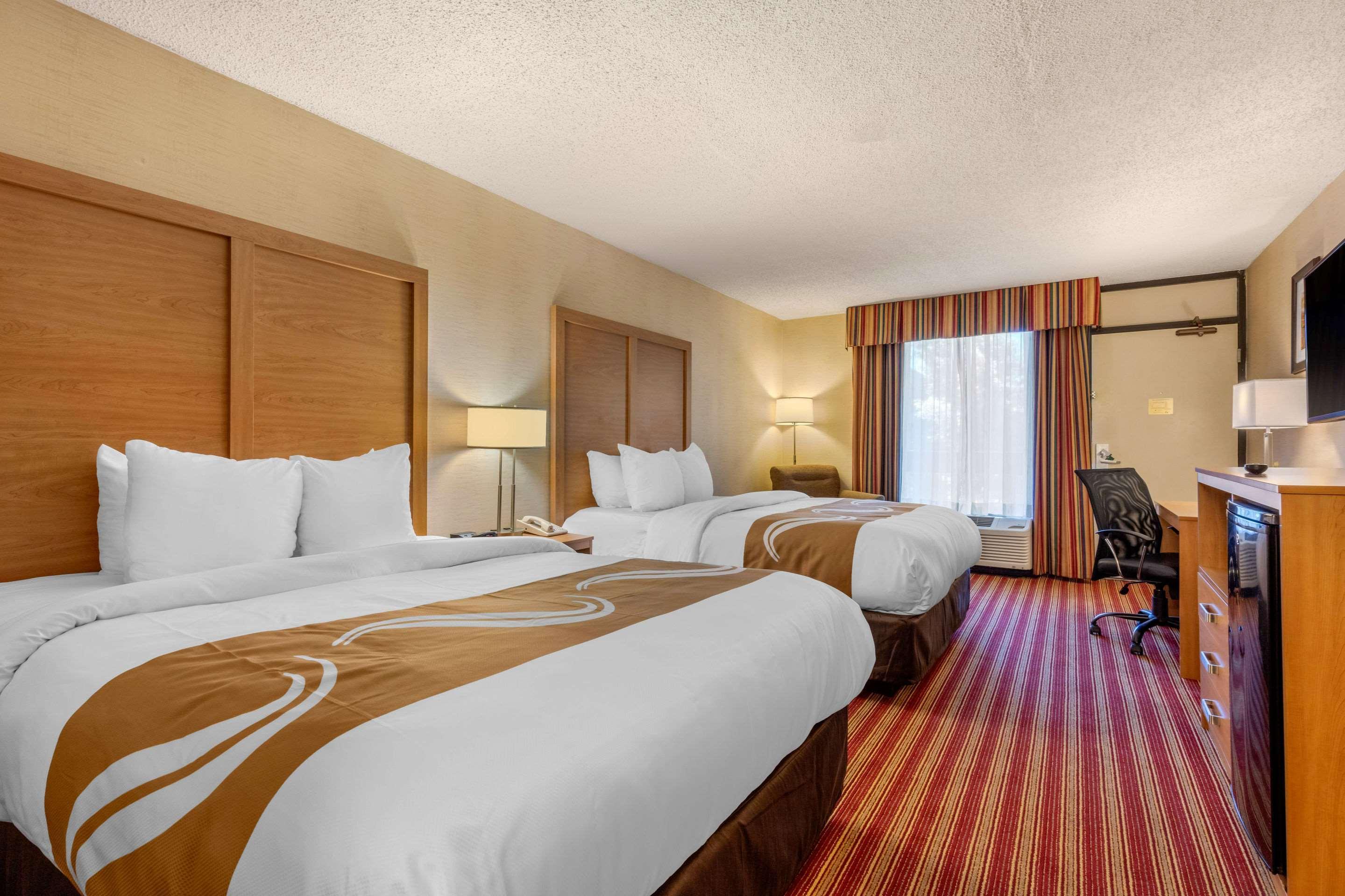 Quality Inn Exit 4 Clarksville Exteriör bild