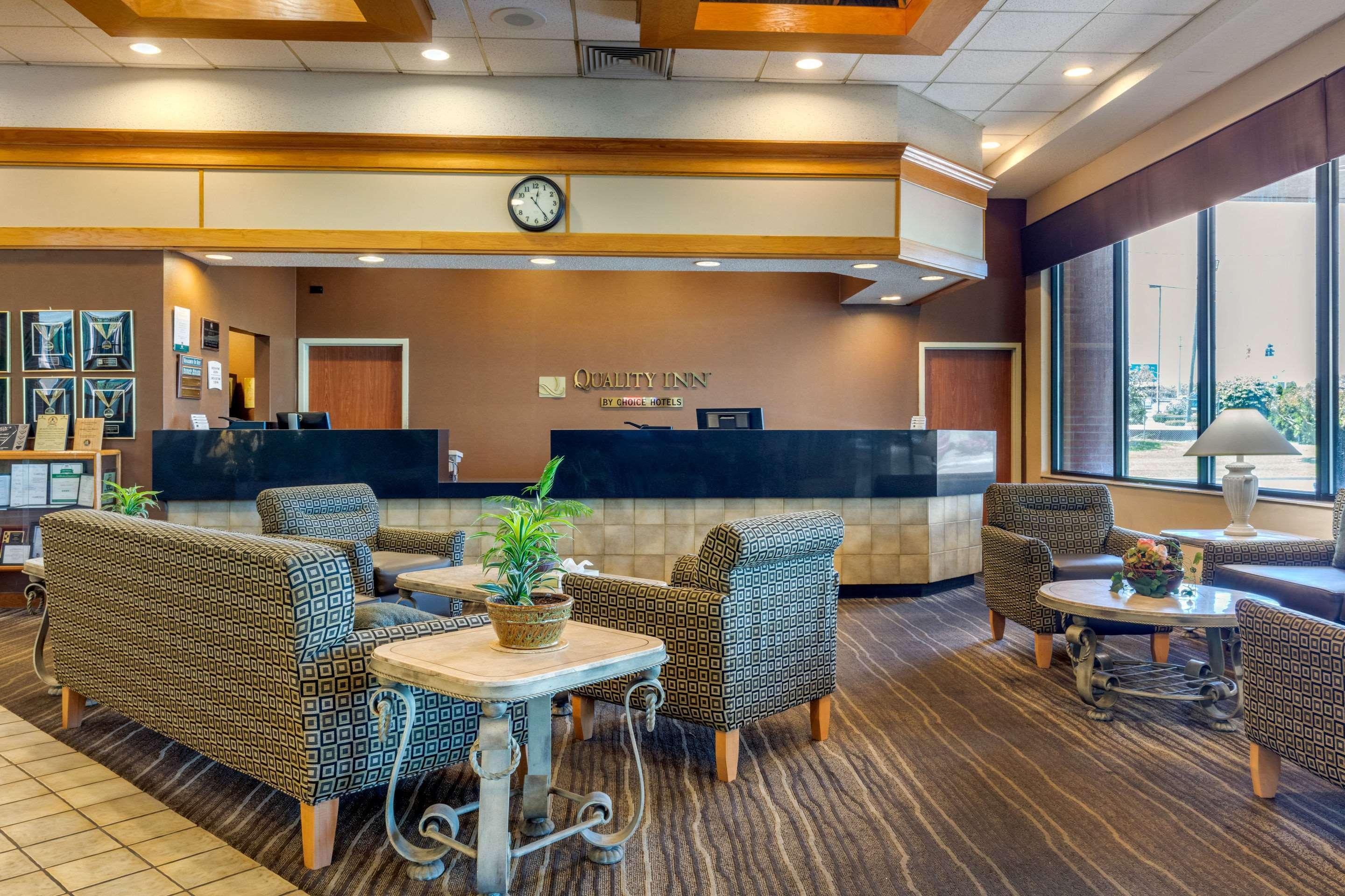 Quality Inn Exit 4 Clarksville Exteriör bild