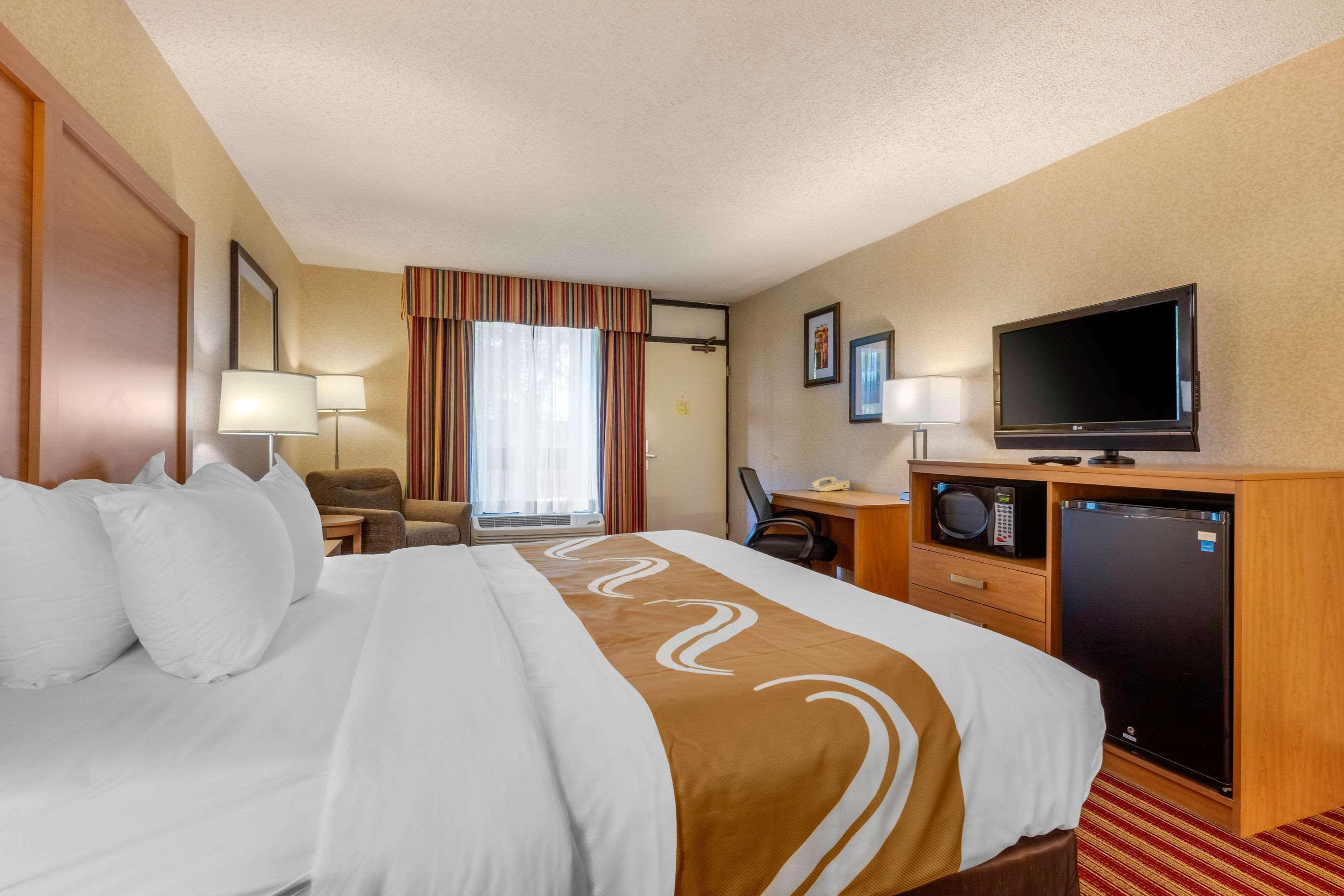 Quality Inn Exit 4 Clarksville Exteriör bild